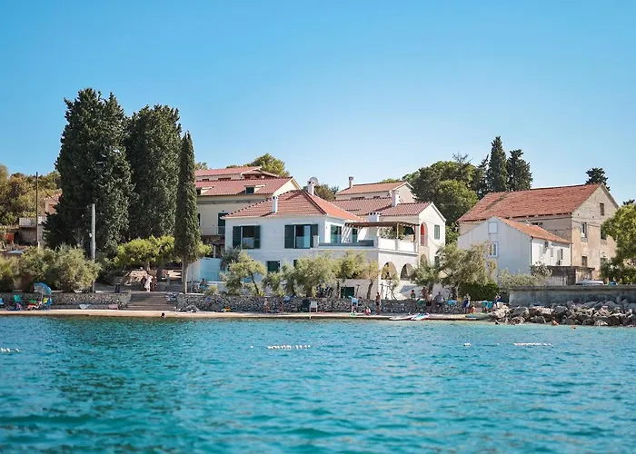 فيلة Mare Vista